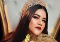 Foto Dililit Ular, Putri Jokowi Kahiyang Ayu Tuai Reaksi Netizen: Serem Banget!
