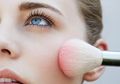 Tips Mengenakan Blush On Agar Riasan Wajah Lebih Stand Out dan Memikat