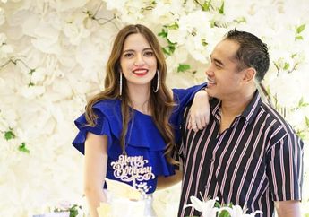 Mesra Bak Dunia Milik Berdua, Ardi Bakrie Asik Nyanyi Lagu Cinta untuk Nia Ramadhani : yang Aku Rasain Sekarang