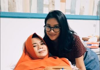Sehari-hari Hanya Makan Tahu & Tempe, Ikke Nurjanah Malah Dirawat di Rumah Sakit Hingga Rekan Artis Kirimkan Doa