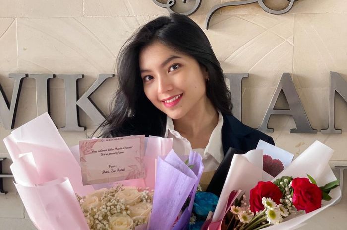 Lulus Kuliah, Shania Gracia JKT48 Bergelar Sarjana Ilmu Komunikasi