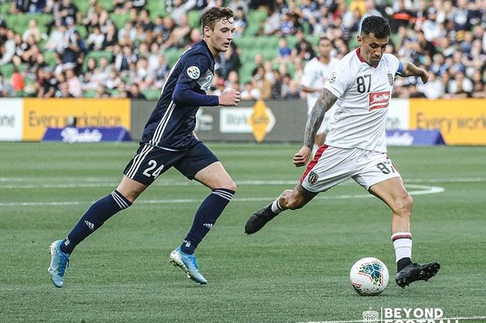 Aksi winger Bali United, Stefano Lilipaly, saat menghadapi Melbourne Victory pada Kualifikasi Liga Champions Asia 2020.