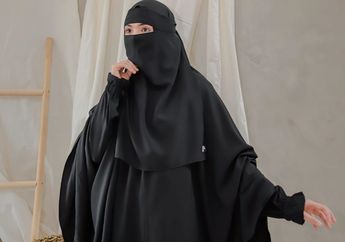 Makin Syar'i, Intip Fashion Santun Mantan Baim Wong, Vebby Palwinta, Pakai 4 Gamis Hitam!