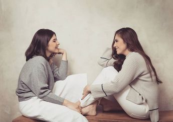 Foto Bersama Shaloom Razade, Wulan Guritno Dibilang Seperti Kakak Adik!