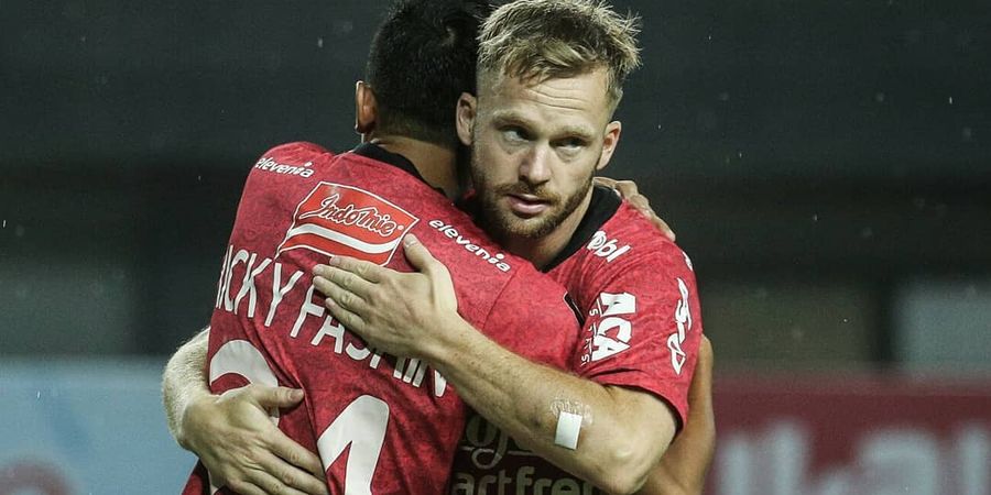 Gol Spektakuler Melvin Platje Bawa Bali United Ungguli Tampines Rovers