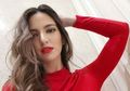 Nia Ramadhani Kembali Tuai Kritikan Saat Unggah Foto Seksi Pakai Busana Terbuka, Netizen: Orang Kaya Tapi Irit Bahan!