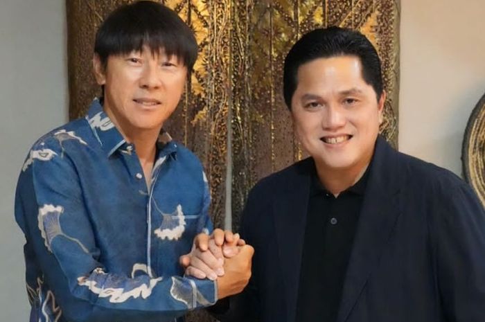 Ketua Umum PSSI, Erick Thohir, bertemu dengan pelatih timnas Indonesia, Shin Tae-yong