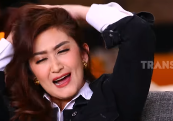 BERITA TERPOPULER: Nafa Urbach Kepergok Gandeng Pria Bukan Suaminya, Jabatannya Mentereng | Nur Aini Ketipu, Sang 'Suami' Selalu Matikan Lampu Saat Berhubunga Badan, Ternyata...