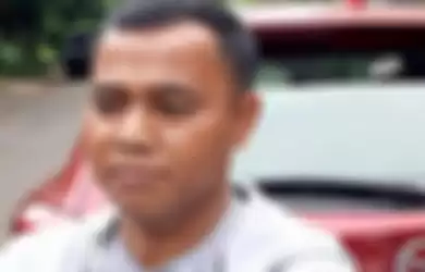 Haji Faisal, ayah Bibi Ardiansyah, mertua Vanessa Angel ditemui di kawasan Srengseng, Jakarta Barat, Minggu (16/1/2022) 