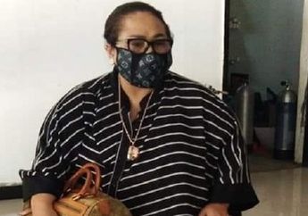 Bayar Rp 300 Ribu Demi Berhubungan Intim Selama 4 Jam, Artis Ini Ceritakan Caranya Puaskan Hasrat Bersama Suami Saat di Penjara