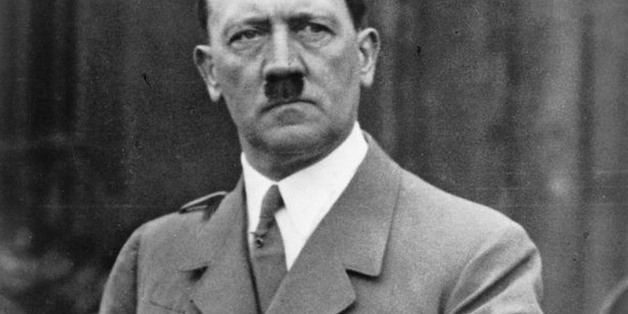 Saat Klub Bundesliga Ini Bantah Adolf Hitler sebagai Fans Mereka