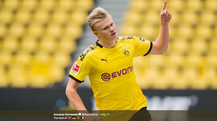 Penyerang Borussia Dortmund, Erling Haaland, melakukan selebrasi.