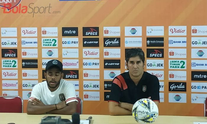 Pemain dan pelatih Bali United, Yabes Roni serta Stefano Cugurra alias Teco, di Bekasi, Jumat (13/9/2019).