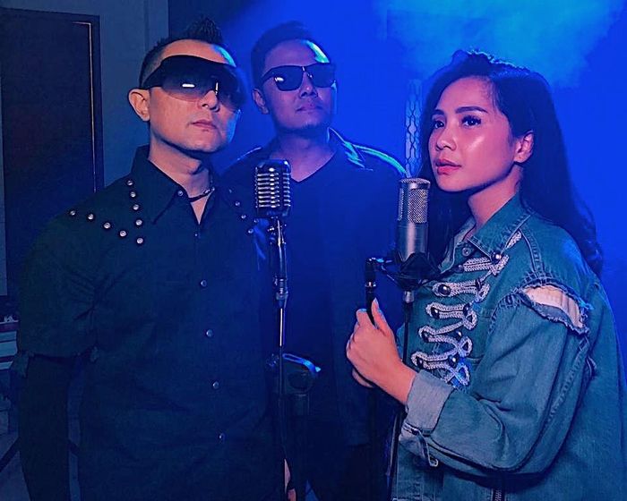 Penampilan Nagita Slavina saat shooting video clip baru bersama The Fly