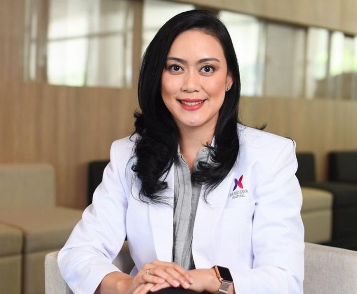 dr R. Amanda Sumantri, SpKK, FINSDV