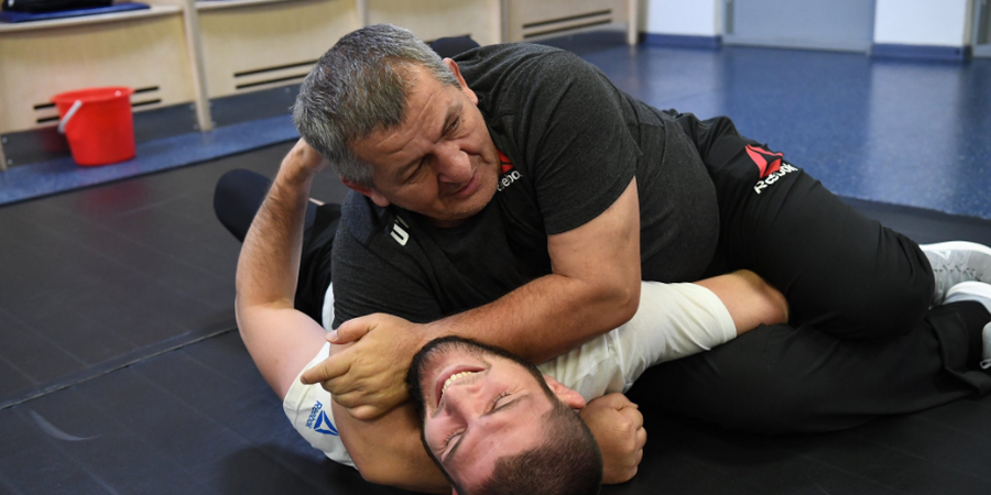 Alasan Utama Ayah Khabib Paksa Sang Juara UFC Berduel dengan Beruang