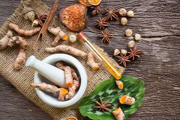 Kaleidoskop 2022, kenali obat alami tradisional yang dapat dijadikan sebagai pendukung peningkatan imunitas lawan infeksi virus, termasuk Covid-19.