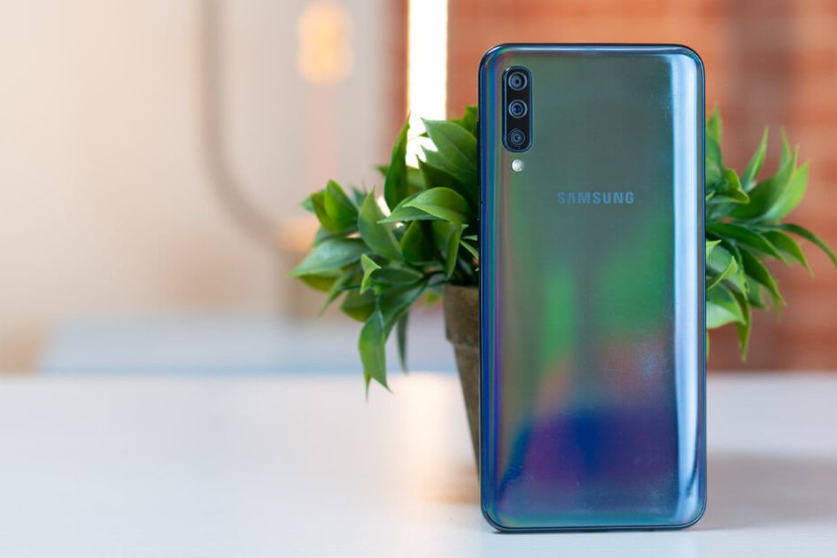 Harga HP Second Samsung Galaxy A50 64GB Maret 2023, Cuma Rp 1 Jutaan!