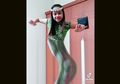 Tampil dengan Gaya Bak 'Siluman Ular', Gadis TikTok Ini Mendadak Viral Karena Goyangan Nyi Blorongnya, Netizen: Sawadikap, Siluman Ular Cabang Thailand Mau Lewat