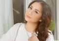 Dikira Beli di Tempat Oleh-oleh Hingga Dapat dari Souvenir Pernikahan, Ternyata Segini Harga Pouch Nagita Slavina yang Tuai Komentar Lucu Netizen!