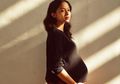 Baru Melahirkan, Penampilan Putri Marino Saat Hamil Ini Elegan Banget!