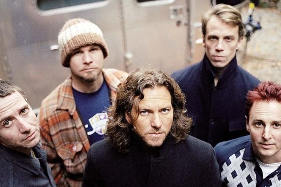 Karena Tragedi Ini, Eddie Vedder Mikir Pearl Jam Mending Bubar Aja!
