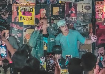 Heboh! Ahmad Dhani Jadi Pemandu Karaoke Bersama Al Ghazali dan El Rumi!