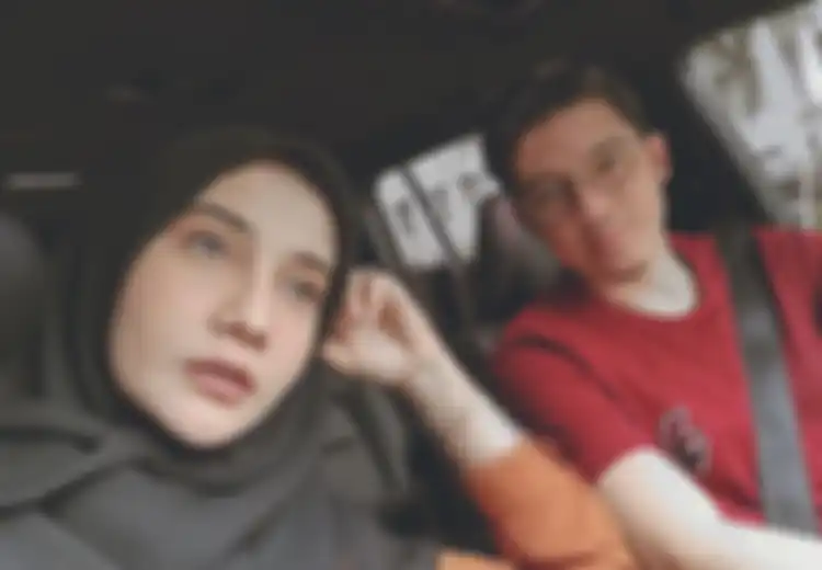 Irwansyah dan Zaskia Sungkar sampai Hindari Pertemuan Keluarga karena Enggan Ditanya 'Kapan Punya Anak', Cara Ini Bisa Membantu Hadapi Situasi Tak Mengenakan itu