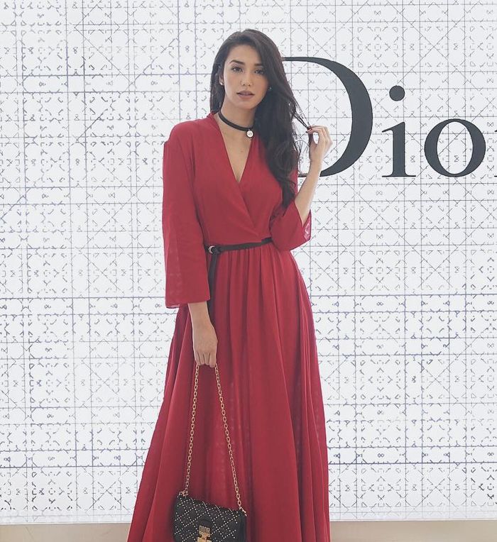 Dress ala Velove Vexia buat fashion kondangan yang stunning