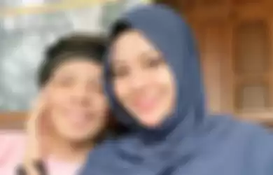 Prediksi tangan Aurel Hermansyah kurnag dingin untuk bisnis ini, Atta Halilintar batal serahkan perusahaan