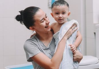 Jadi Ibu Muda, Dahlia Poland Buat Janji untuk Buah Hatinya, Bikin Haru