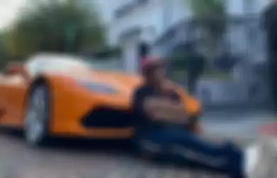  Kepincut Janda Cantik Berdarah Blasteran, Hotman Paris Langsung Jor-joran Sampai Nekat Kirim Lamborghini ke Bali: Ternyata Hati Gue Ada di Sini