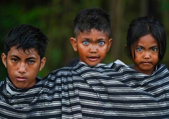 Miliki Mata Biru Bak Anak Bule, Potret 3 Bocah Asal Timur Indonesia Ini Viral, Sang Fotografer Ungkap Kisah Haru di Baliknya