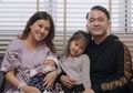 Pasca Melahirkan, Sarwendah Tampil Sederhana Saat Hadiri Ulang Tahun Thalia Putri Onsu di Sekolah