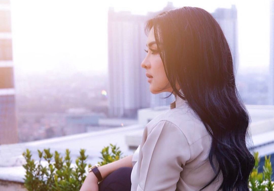 Jadi Bulan Bulanan Saat Melayat Di Kediaman Ashraf Fans Syahrini