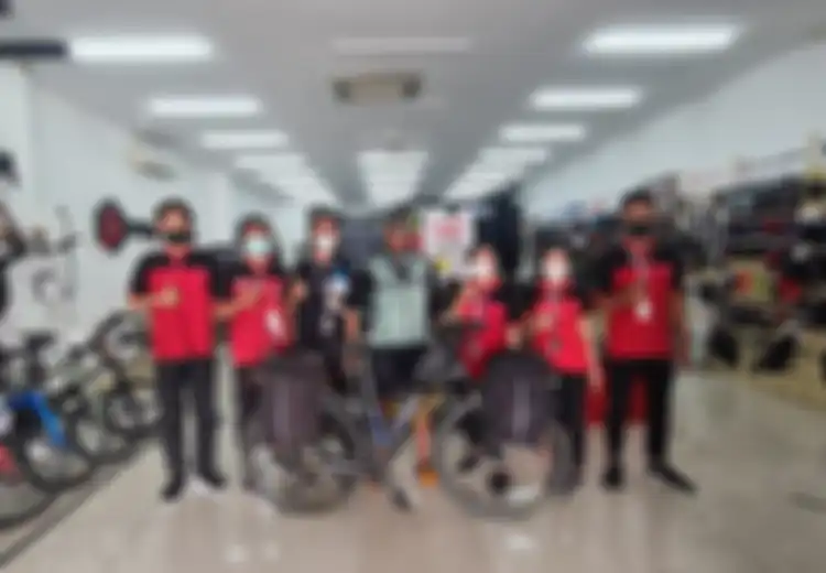 Gowes Jakarta-Bali untuk Indonesia Tetap Semangat: Tegal, Kota Bahari yang Masyarakatnya Sedikit Makan Ikan dan Kolektor Sepeda Jadul di Kendal