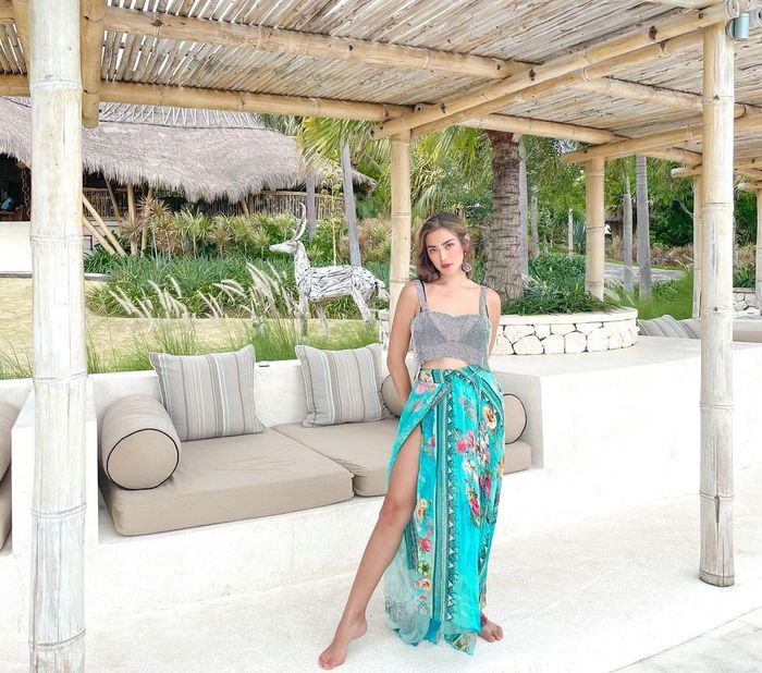 Penampilan Jessica Iskandar saat Pakai Baju Transparan Sampai Bra Terlihat Justru Banjir Pujian Netizen