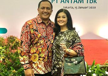 Senyum Bella Saphira Sukses Luluhkan Hati Bos PT Antam, Agus Surya Bakti Ungkap Alasannya Ingkari Janji pada Istri Pertama untuk Tak Nikah Lagi: Gara-gara Senyum Bella, Saya Jadi Lupa!