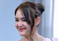 Tak Puas Pakai Kalung Rp1 Miliar, Amanda Manopo Kembali Buat Kaget Netizen dengan Gelang Mungil di Lengan Kanannya!