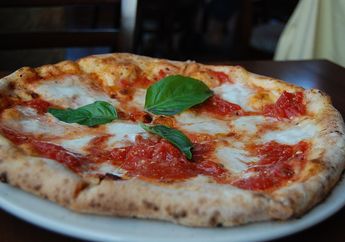 Politik Kerajaan dan Patriotisme Italia pada Sepotong Piza Margherita
