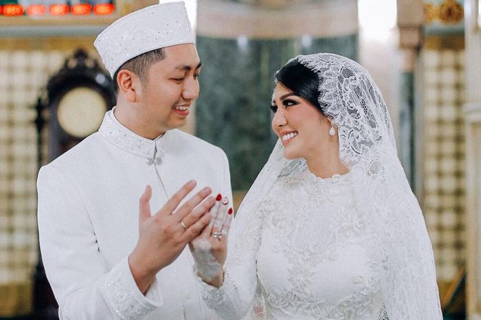 Miss Grand International 2016 Ariska Putri Resmi Dipersunting Tengku Ryan Tengok Pernikahan Dengan Adat Melayu Semua Halaman Nakita