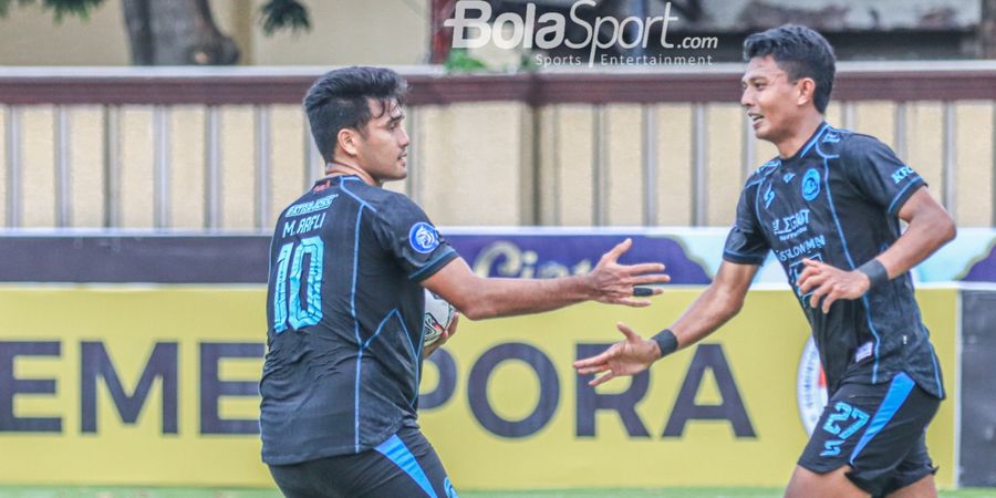 Arema FC Vs Persib - Dedik Drogba Sambut Aremania, Ezra Mau Menang