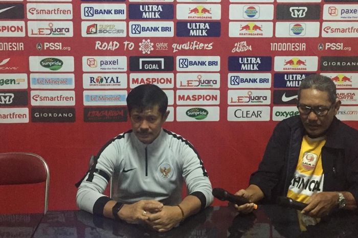 Pelatih Timnas U-23 Indonesia, Indra Sjafri, saat jumpa pers seusai laga kontra PSIM Yogyakarta di Stadion Sultan Agung, Bantul, Minggu (2/6/2019) malam.