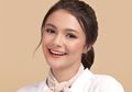 Dandan 4 Jam Demi Jadi Pemeran Gossip Girl Indonesia, Penampilan Amanda Rawles Tuai Beragam Pujian dari Netizen!
