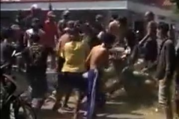 Muncul Klaster Pesantren  di Indramayu, Demi Bisa Solatkan Jenazah Covid-19 Santri Ramai-ramai Hadang Petugas