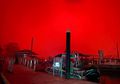 Langit Kota di Australia Berubah Warna Jadi Merah Darah, Warga Setempat Evakuasi Diri ke Tempat Aman