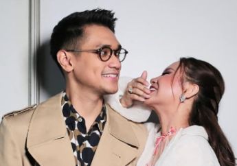 Unggah Potret Romantisnya dengan Rossa, Afgan Syahreza Langsung Digeruduk Netizen yang Baper Doakan Cepat Menikah: Lanjut ke KUA!