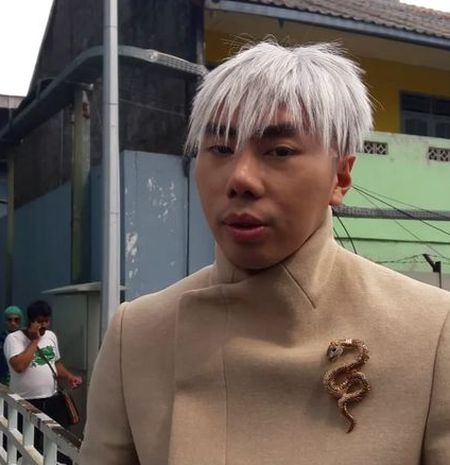 Lirik Lagu dan Chord/Kunci Gitar 'Bed of Roses' Milik Bon ...