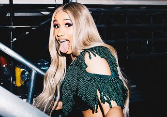 Diduga Berantem di Wireless Fest, Cardi B Bantah Pukul Fans Pake Mic