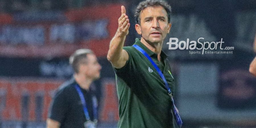 Luis Milla Tak Habis Pikir Invasi Bobotoh, Persib Tutup Liga 1 2022 di Peringkat 3